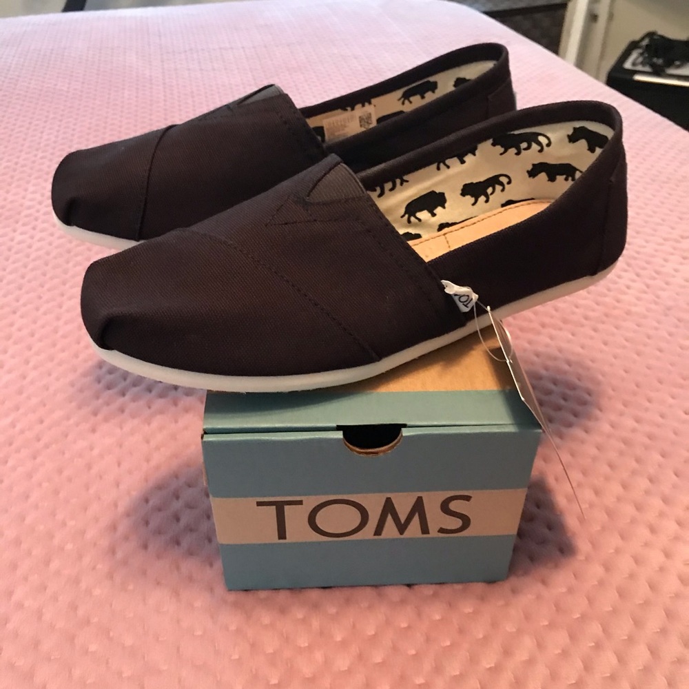 TOMS Black Canvas